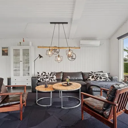 Eweline - 400m From The Sea By Interhome Holiday home Egernsund