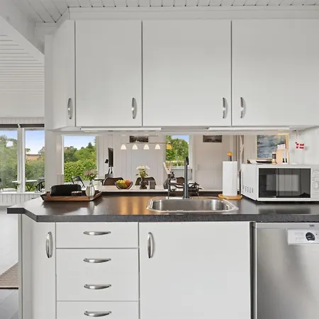 Eweline - 400m From The Sea By Interhome Дом отдыха *